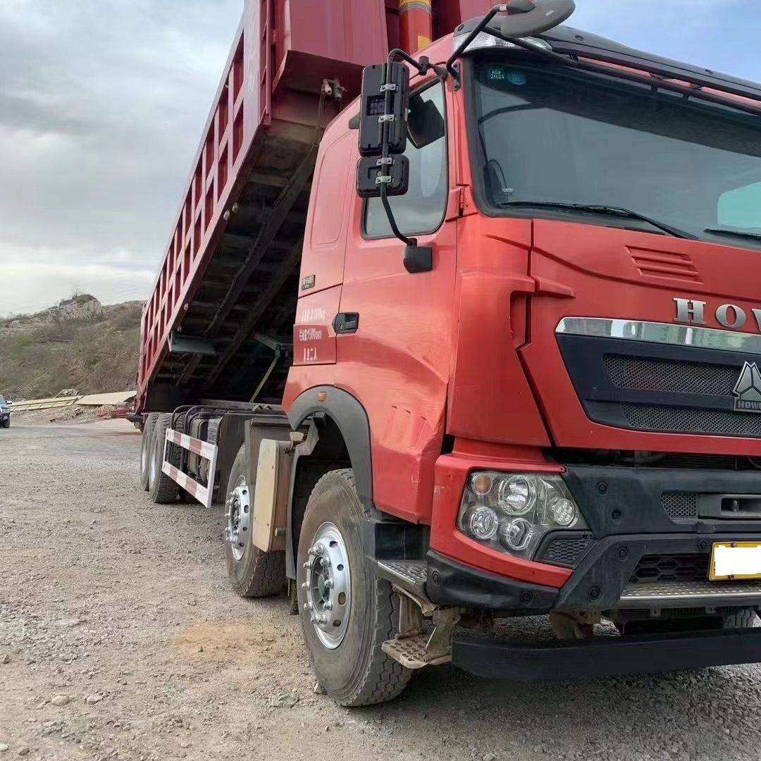 Ako ojazdený nákladný automobil HOWO spĺňa požiadavky trhov s ťažkými nákladmi?